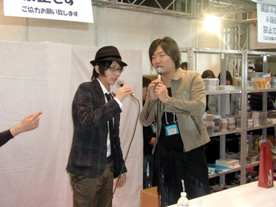 「コミックマーケット77」のフロンティアワークスブースで小西克幸さんのお渡し会開催！　サプライズゲストに劇場版『ヘタリア』の宣伝大使・高坂篤志さん登場！！-3