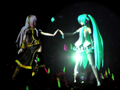 その日、“初音ミク”は確かにそこにいた。“ミクの日感謝祭 39’s Giving Day”より「初音ミク・ひるコンサート ～こんにちは、初音ミクです。～」をレポート！-2