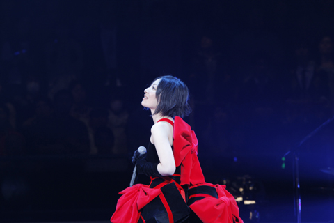 坂本真綾が初の武道館ライブで1万3千人を動員!! デビュー15周年＆バースデイライブを開催！-2