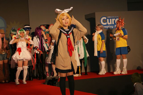 パシフィコ横浜で『Cure Cosplay Festival Vol.2』が開催！初音ミクが大集合したギャザリングステージの模様をお届けだ！-5