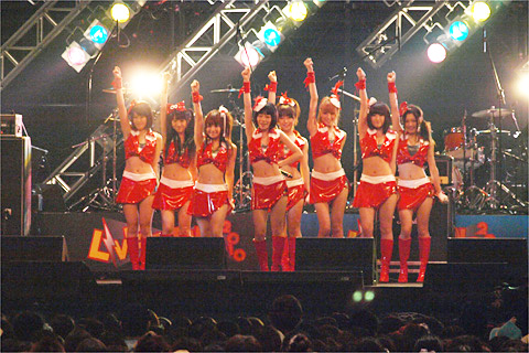 よしもと『LIVE STAND 2010』ステージでYGAが新曲披露☆-1