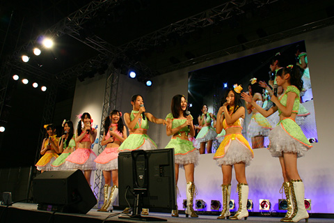 【キャラホビ2010】『キャラホビ2010』開催！初日のイベントステージから『SKE48　ライブステージ～幕張公演2010～』をご紹介！-12