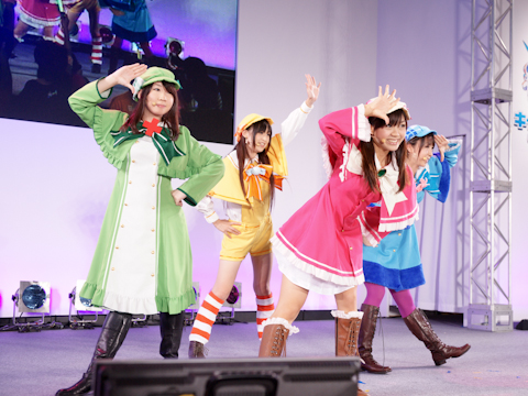 【キャラホビ2010】レアな楽曲の披露も――“ミルキィホームズ on stage！”をレポート！-13