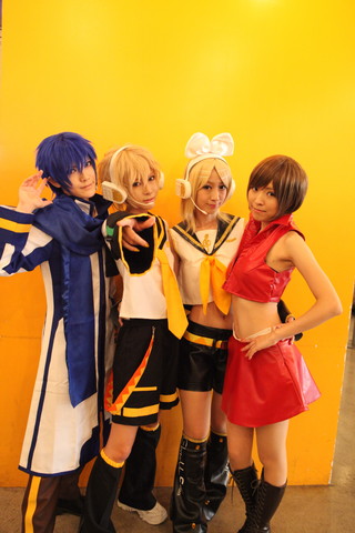 初音ミク世界へ羽ばたく! 藤田咲さんやプロデューサー陣も登場した初音ミク・フィルムコンサートレポート-4