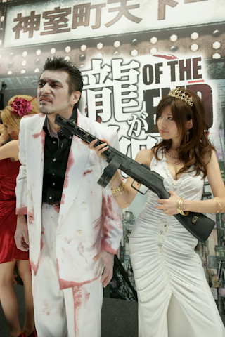 普通のコントローラーがいらなくなるかも？　新技術のお目見えや、大人気の『モンハン』最新作など東京ゲームショウ2010初日をレポート！-12