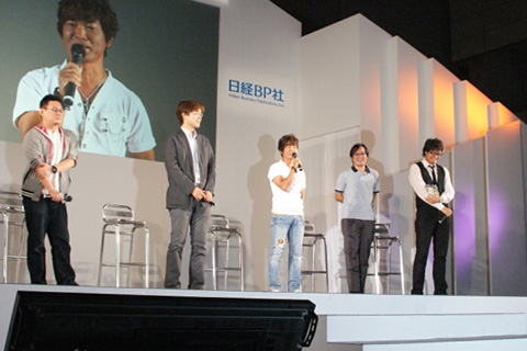 【TGS2010】「新作ロボットゲームスペシャルステージ」レポート――中村悠一さんと古谷徹さんも新作映像の数々に大興奮！の画像-5