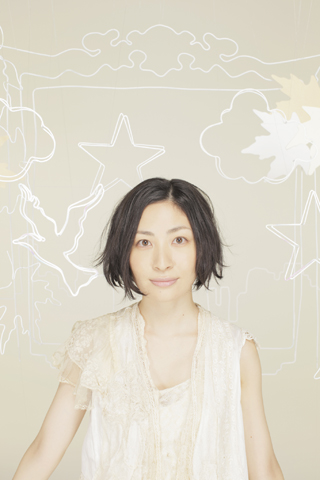 坂本真綾・初のカヴァーシングルから3曲の着うた（R）配信スタート！-1