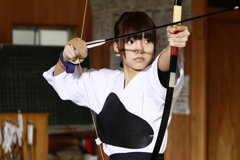 “フレンチ・キス”の2ndシングル「If」2011年1月19日発売！-4