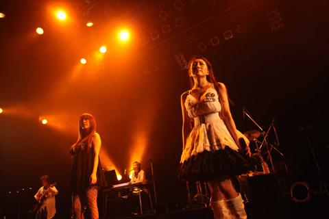 佐藤ひろ美さんが10周年とバースデーを祝うライブ『佐藤ひろ美Birth Live～10周年記念祭り～』を開催！-6