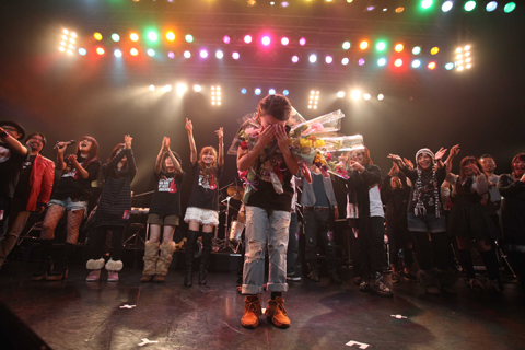 佐藤ひろ美さんが10周年とバースデーを祝うライブ『佐藤ひろ美Birth Live～10周年記念祭り～』を開催！