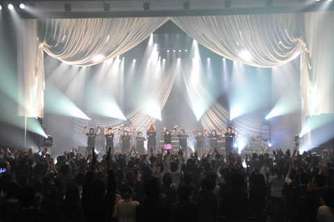 Asrielが初のホールライブ『Asriel Live in 日本青年館“Angelrhythm”』を開催！　1月26日発売の『Angelrythm』からの新曲も披露の画像-1