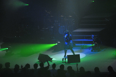 Asrielが初のホールライブ『Asriel Live in 日本青年館“Angelrhythm”』を開催！　1月26日発売の『Angelrythm』からの新曲も披露-8