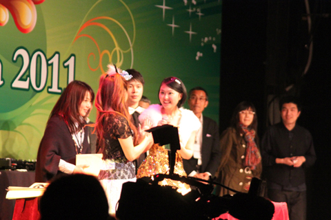温かい空気に包まれたステージで彩音が代表曲を熱唱！中国の北京で開催されたライブイベント『J-POP in China』をレポート！