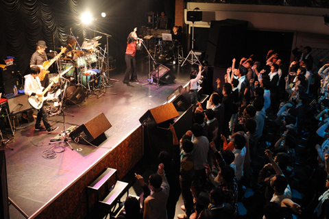 アニソンシーンでひときわ輝くギターポップサウンドといえばmarble!―ワンマンライブ「FIZZY POP☆marble」公演をレポート-6