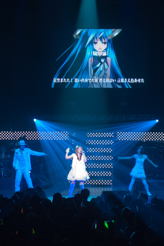 新ニコミュは『ココロ』『DEAR BOYS』！　初音ミクと鏡音リンもライブに駆けつけた“ニコニコ大会議2010-2011全国ツアーFINAL（凹）”をレポート！-9