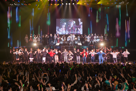 新ニコミュは『ココロ』『DEAR BOYS』！　初音ミクと鏡音リンもライブに駆けつけた“ニコニコ大会議2010-2011全国ツアーFINAL（凹）”をレポート！-13