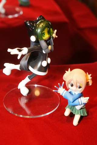 【WF2011冬】企業ブースの注目フィギュアやアイテムを紹介！　その1-4