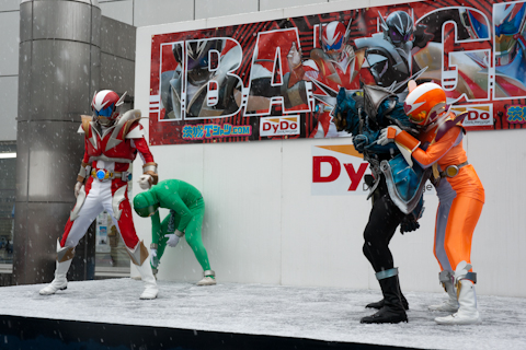 最先端の研究も展示で未来とコラボ――「つっコミ!! - つくばSF・コミックフェスタ2011」レポート～萌え米からイバライガー、二足歩行ロボットまで！-15