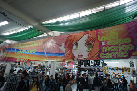 2011年モモーイ海外初めは、メキシコからスタート！『TNT Expo Manga Comic GT5』レポート-4
