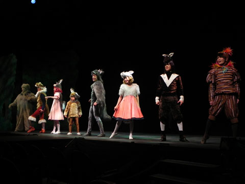 大山真志クンはじめフレッシュなキャストが熱演！――絶賛公演中の『オオカミ王　ロボ～シートン動物記より～』ゲネプロの様子を紹介-1