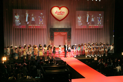 “カワイイ・ジャパン”のカッティングエッジはこれだ！新機軸ファッションイベント『JAPAN GIRLS MEETING2011』が開催――アイドリング!!!や℃-ute、DANCEROIDがランウェイで輝いた！-1