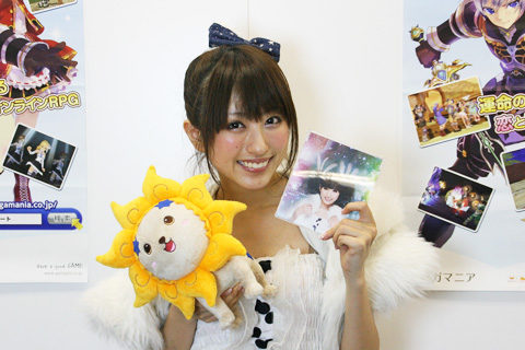 『小桃音まいの目指せアニソン！“絶対歌いたいんですっ☆”』第11回――2011年6月5日、小桃音まいがオンラインゲーム『ルーセントハート』内のイベント「まいにゃがルーハーにやってきた！」に登場！-5