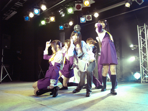 次世代声優アイドル8人が元気いっぱい萌え萌えダンスでファンを魅了♪TVアニメ『R-15』×「アニ☆ゆめ」コラボイベントをレポート！