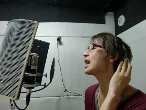 動画サイトで人気の歌い手【あにま】さんが全力で歌うラブソングとは?『おいでマイハニー』第一弾収録後インタビュー!-3