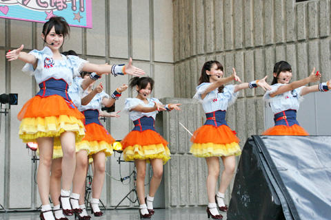 「暑さを楽しさに変えるくらい盛り上がりました！」渡り廊下走り隊7が日比谷野音でイベント開催！-3
