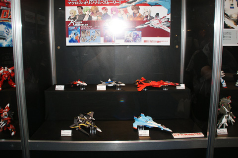 【キャラホビ2011】アスキー・メディアワークスブースは、誌面を飾った作例モデルコーナーや乙女コーナーの２本立て！-2