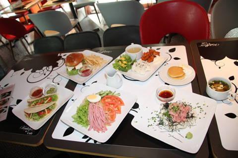 3rdアルバム&アーティストブック発売記念――渋谷をKalafina色に染め上げる『Kalafina Week in Shibuya』本日開始!!-11