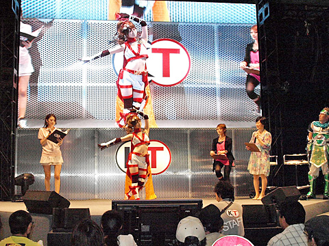 【TGS2011】生中継で全国が注目!コーエーテクモブースの「コーエーテクモ コスプレコンテスト in TGS2011」をスペシャルレポ!-9