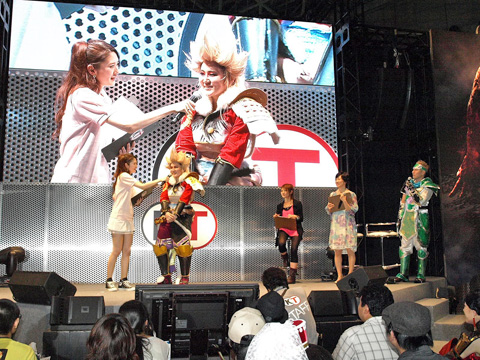 【TGS2011】生中継で全国が注目!コーエーテクモブースの「コーエーテクモ コスプレコンテスト in TGS2011」をスペシャルレポ!-13