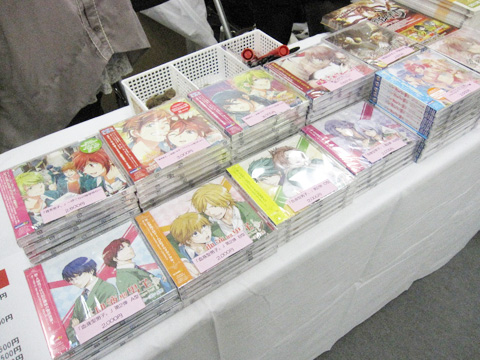 【AGF2011】ファンが絶えないアニメイトTVブース-2