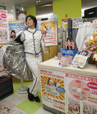 高橋広樹がACOS池袋本店に登場!『玉子かけ御飯専用醤油』『高橋広樹原寸大シャツ』のお渡し会を10月1日に開催-2