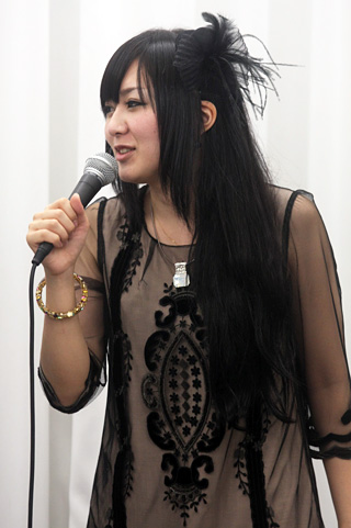 今井麻美さんと喜多村英梨さんのARTERY VEINが「パンドラの夜」発売記念イベントをレポート！-8