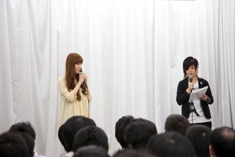 話題の歌姫がアキバに降臨!ちょうちょさん2ndシングル「Authentic symphony」発売記念イベントレポート!ちょうちょさん初のインストアイベントは、ほんわかムードでいっぱい!-1