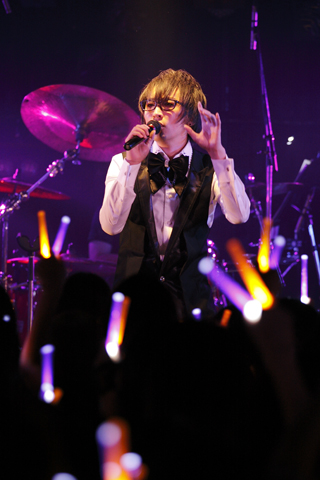 10月29日吉祥寺 CLUB SEATA「ZIGZAG3 SMOKEY ORANGE」ライブレポートの画像-3