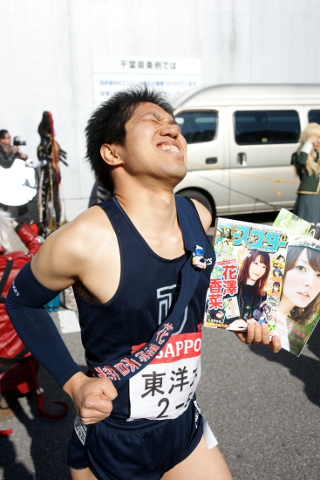 【WF2012冬】山の神から自衛隊ミクまで！　ワンフェスネタ・インパクト系コスプレ紹介-3