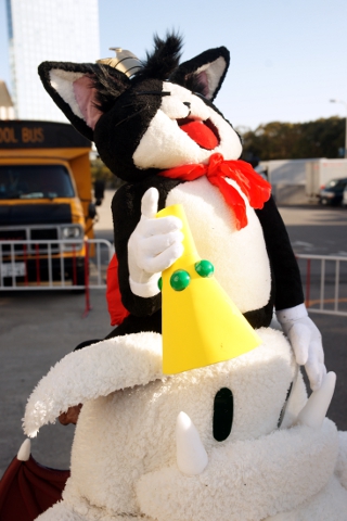 【WF2012冬】山の神から自衛隊ミクまで！　ワンフェスネタ・インパクト系コスプレ紹介-14