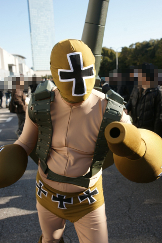 【WF2012冬】山の神から自衛隊ミクまで！　ワンフェスネタ・インパクト系コスプレ紹介-18