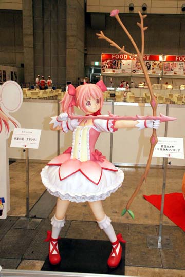 【ACE2012】特別展示ブースでは、アクエリオン EVOL、まどか、セイバーのV-MAX、巨大ニャンコ先生が大集合！-4