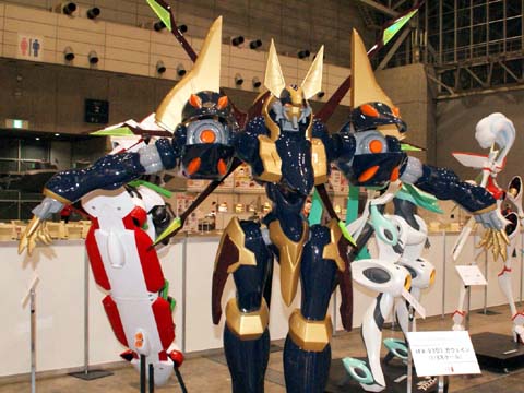 【ACE2012】特別展示ブースでは、アクエリオン EVOL、まどか、セイバーのV-MAX、巨大ニャンコ先生が大集合！-8