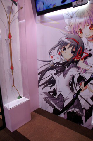 【ACE2012】人気アニメ作品が集結するアニプレックスブースの模様をレポート！-1