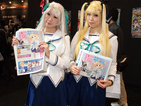 【ACE2012】ブシロードブースでは、『ヴァンガード』『ミルキィホームズ』『D.C.III』の3大コーナーを展開！レアカードもズラリと展示！-13