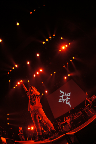 「森久保祥太郎 LIVE 2012 ～心・裸・晩・唱～ Phase2」力がみなぎる刺激的なライブをお届け！-11