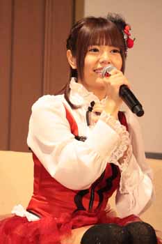 【ACE2012】竹達さんと花澤さんがアーティストデビューについて語る！　「ゆーいちのまんま2」ステージをレポート！-13