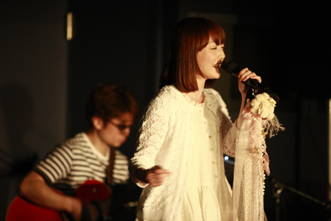 星空の下、花澤香菜さんと過ごすひと時！　1stシングル『星空☆ディスティネーション』発売記念スペシャルイベントレポート！　花澤さんが星空解説にも挑戦！-5