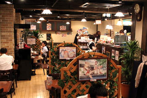 あ、あかりもちゃんといるんだよ!?　開催初日から大盛況の『ゆるゆりカフェ3』をレポート-1