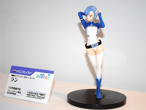 【WF2012夏】ワンフェス公式とタイアップして、ガレージキットコンペティションも開催中の『輪廻のラグランジェ』ブース-3